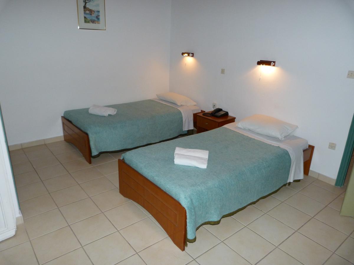 Hotel Nissaki Sea View 2*